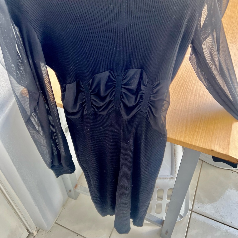 New never worn black stretchy sweater dress midi sheer sleeves XL
